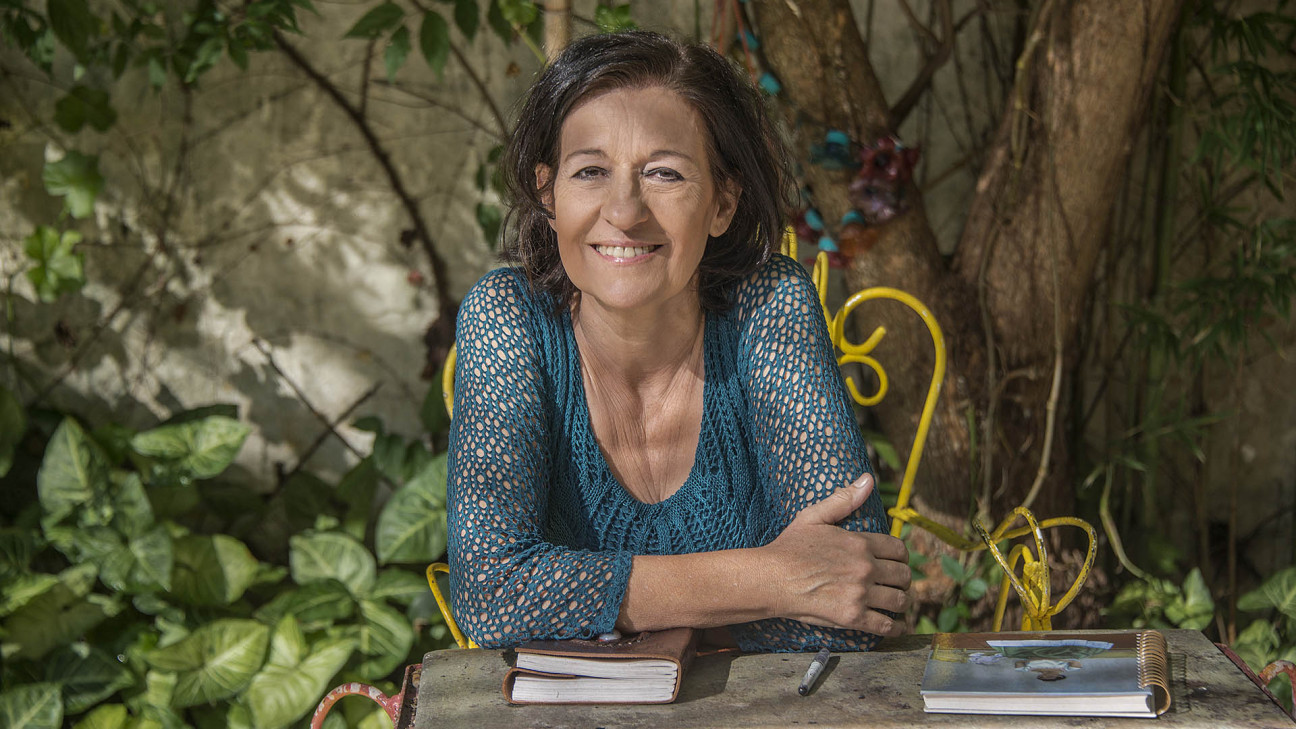 imagen Figuras de la cultura despidieron a Liliana Bodoc 