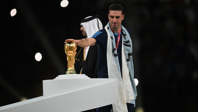 imagen Scaloni habló de la posibilidad de que Messi juegue otro mundial: "La ‘10’ quedará guardada"