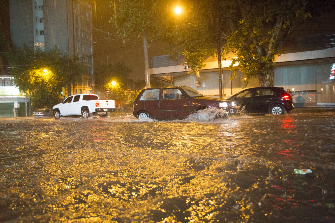 imagen Aguacero vendimial: casi 200 casas se inundaron