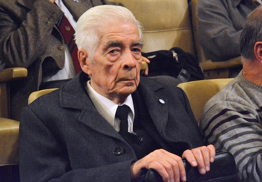 imagen Murió el genocida Luciano Benjamín Menéndez