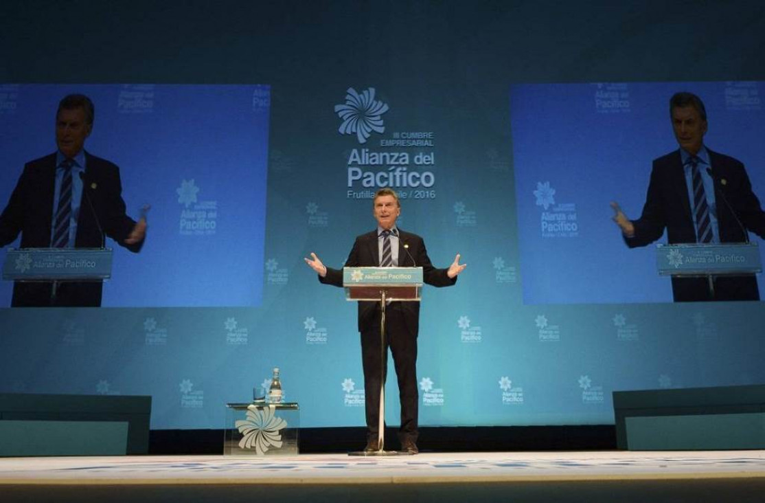 imagen Macri pidió "avanzar hacia una convergencia" con la Alianza del Pacífico