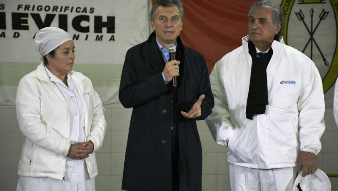 imagen Macri: "Sé que está costando, pero vamos por el rumbo correcto" 