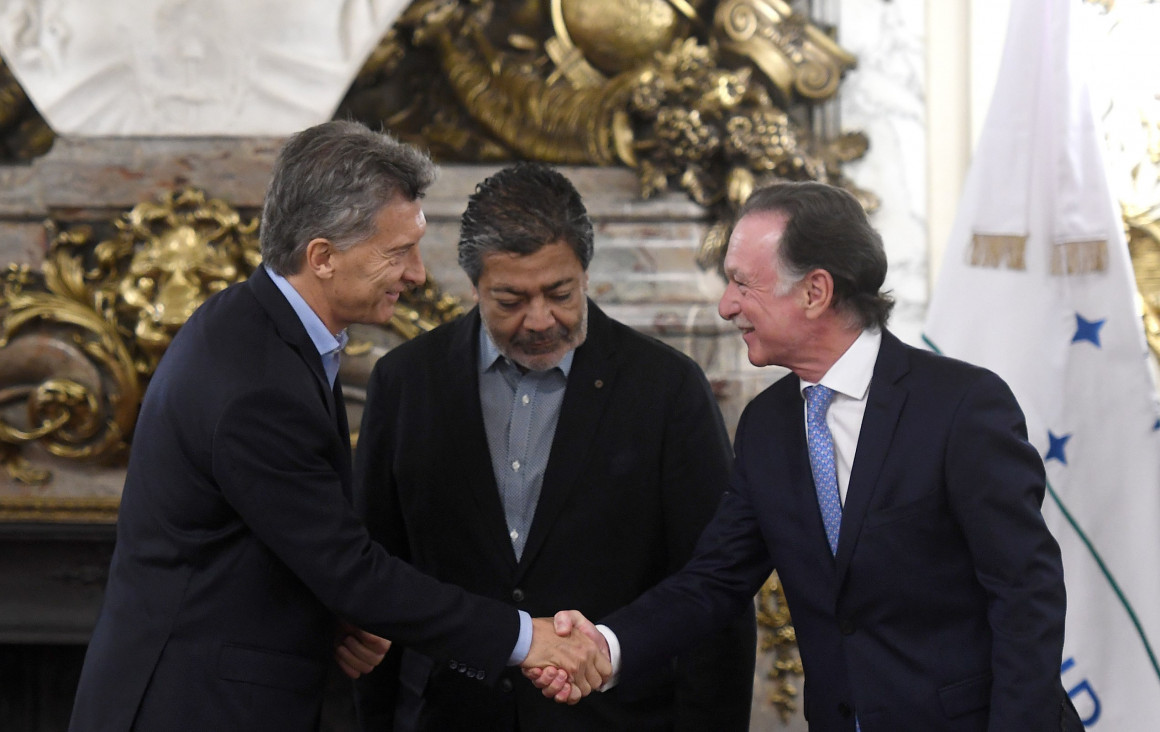 imagen Sin choripanes, sin mafias y sin embajador