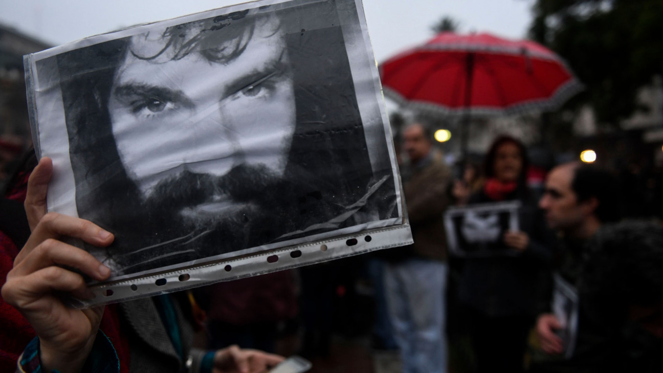 imagen Santiago Maldonado ahora es buscado por la Interpol