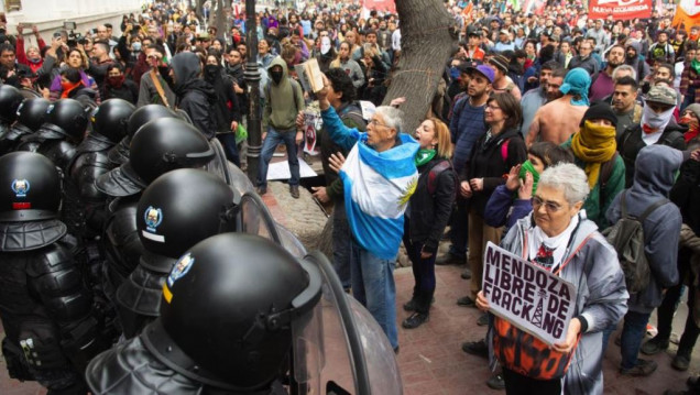 imagen El Ejecutivo será querellante por la agresión a policías