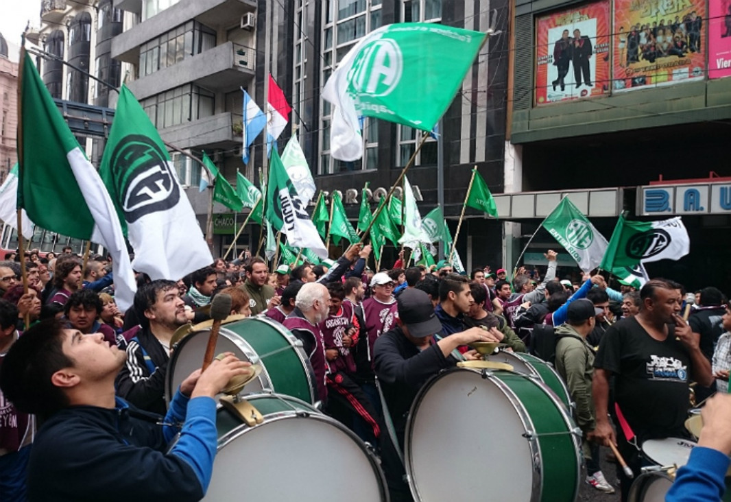 imagen Por los despidos en el Estado, ATE y CTA paran 24 horas y se movilizan 