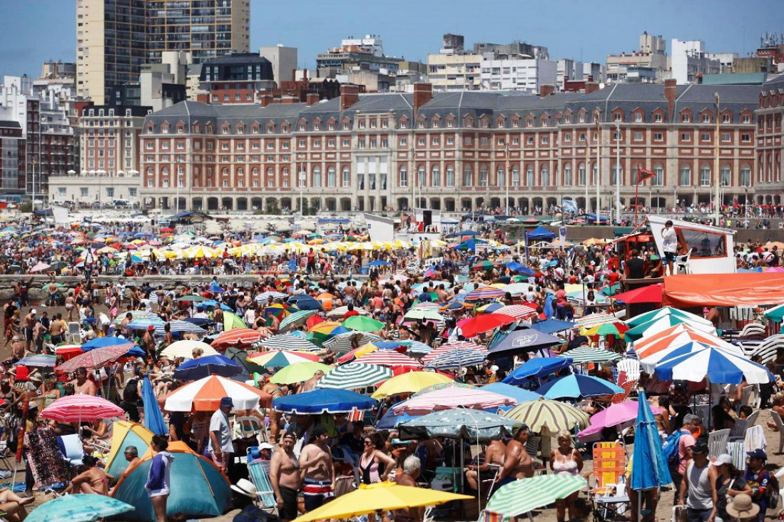 imagen Vacacionar en la costa argentina será entre un 25% y un 30% más caro