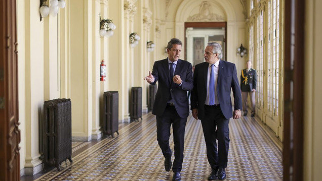 imagen Massa anunciará el lunes los nombres de quienes lo acompañarán en su gestión 