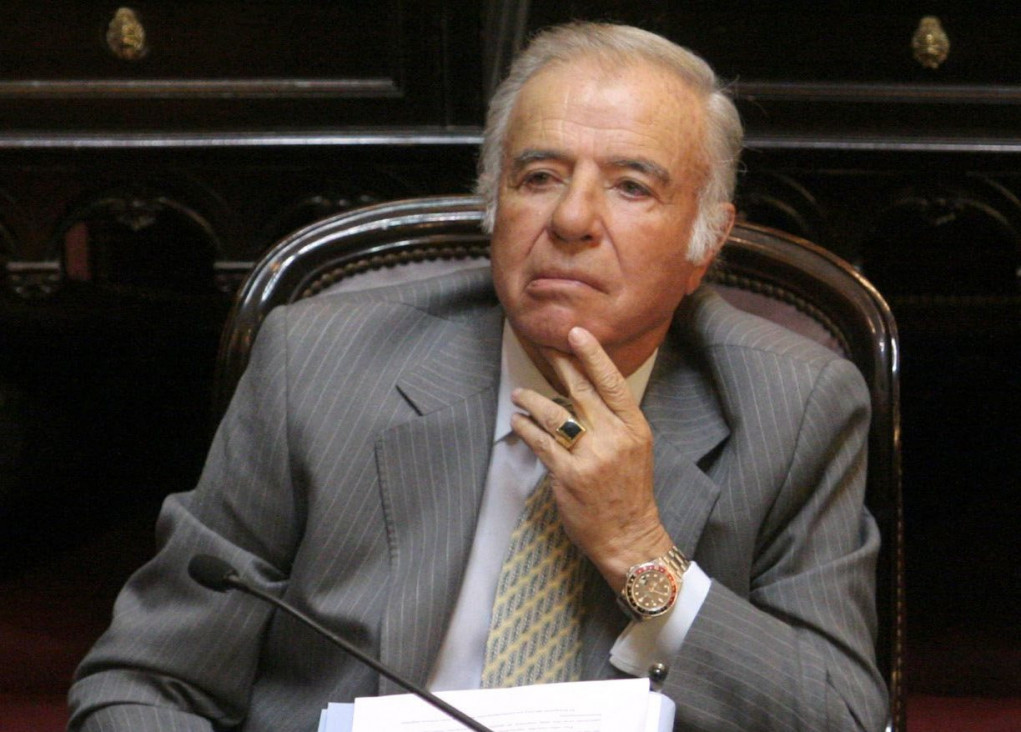 imagen Carlos Menem no podrá ser precandidato a senador
