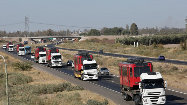 imagen Cómo son las nuevas duplas para reforzar el servicio del metrotranvía 