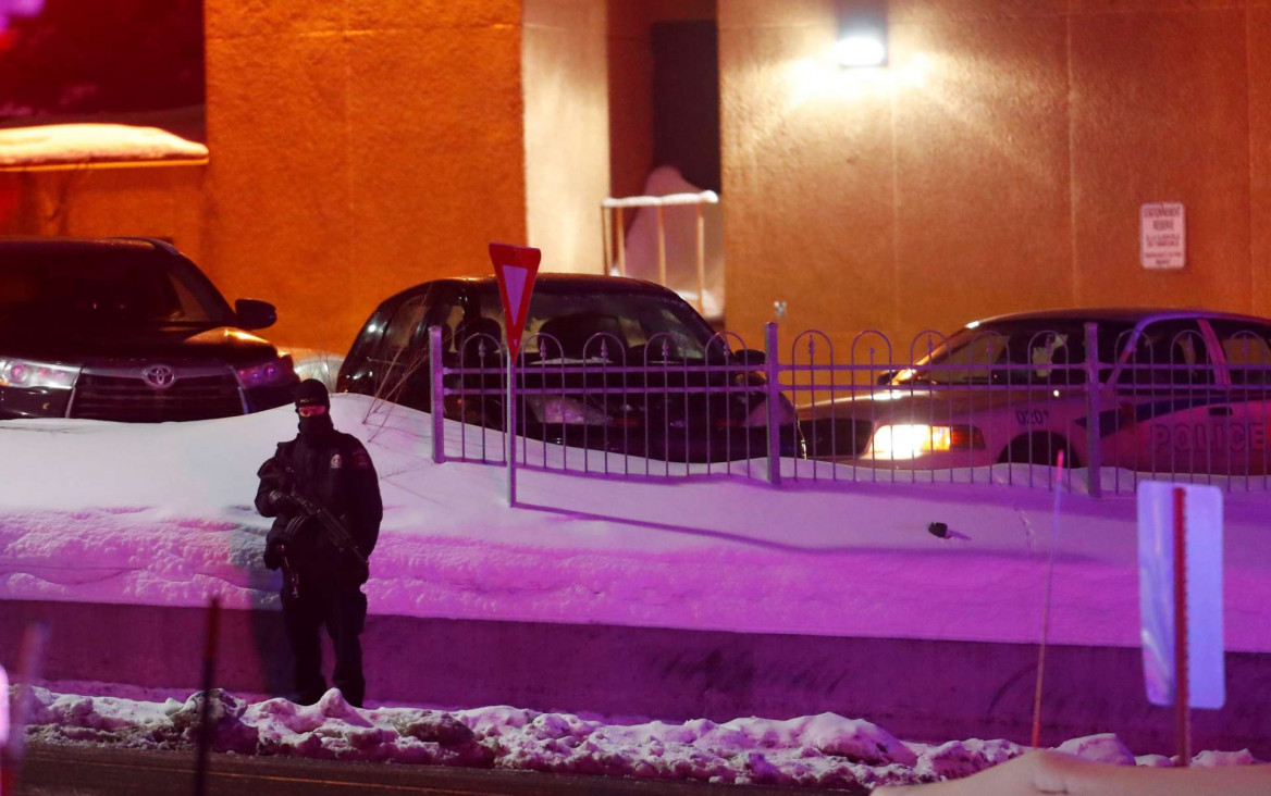 imagen Califican tiroteo en mezquita como "ataque terrorista contra musulmanes"