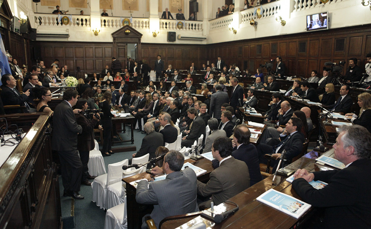 imagen El presupuesto, con posibilidad de endeudamiento post paritarias