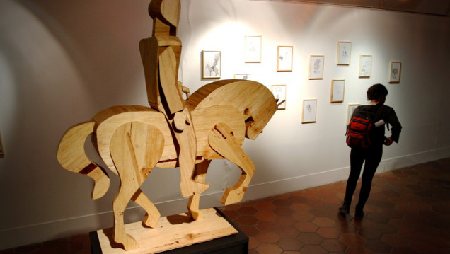 imagen "Paraexposición", "Symbol" y "Lo que importa es lo de adentro (comercio exterior)", en el MMAMM
