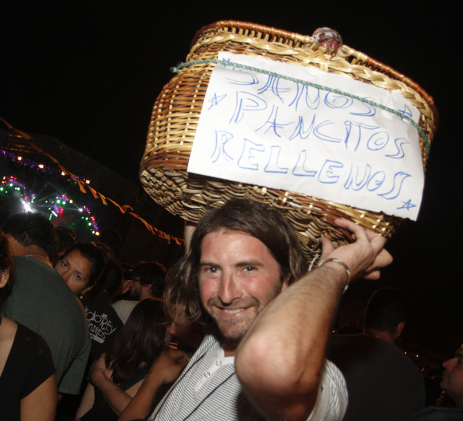 imagen Debajo de la espuma estaba todo el rock en Godoy Cruz 