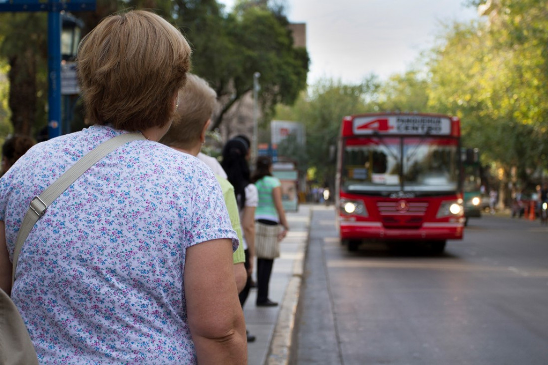 imagen Sorprenden a 134 personas sin pasajes en dos operativos de control de micros.