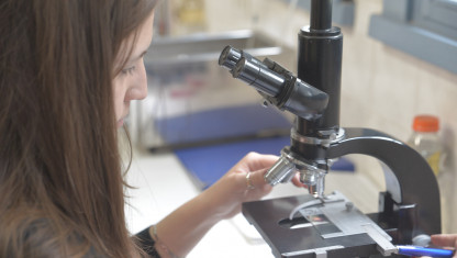 imagen Mujeres en Ciencia, biólogas en acción