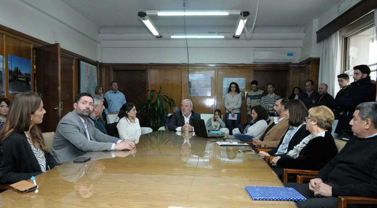 imagen La urbanización le gana a la ley en el piedemonte