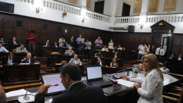 imagen La Ley de Ética pública volvió con cambios al Senado
