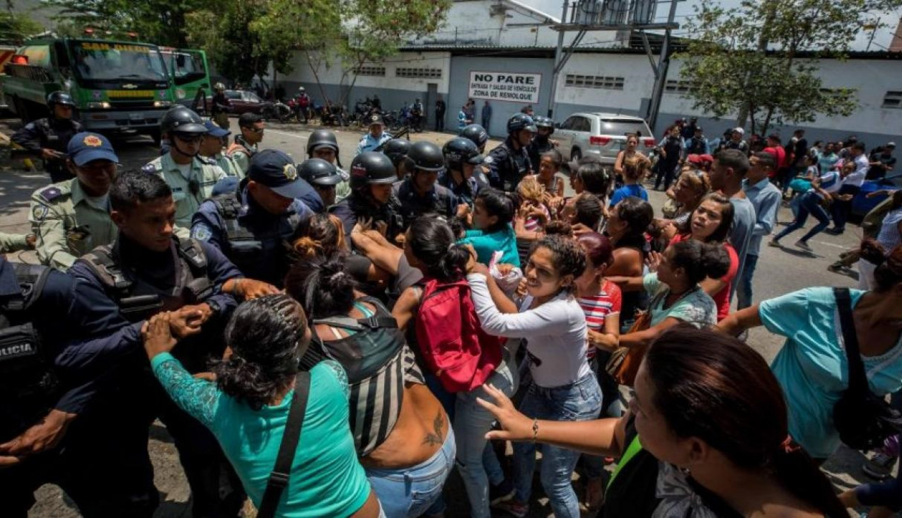 imagen Un motín en Venezuela dejó al menos 68 muertos