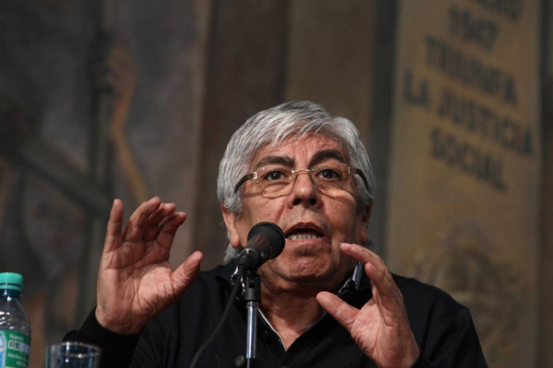 imagen Moyano criticó a Macri por los despidos en el Gobierno