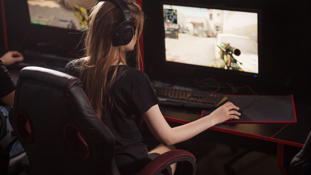 imagen Desigualdad en los videojuegos: las gamers desafían el acoso y la violencia en línea