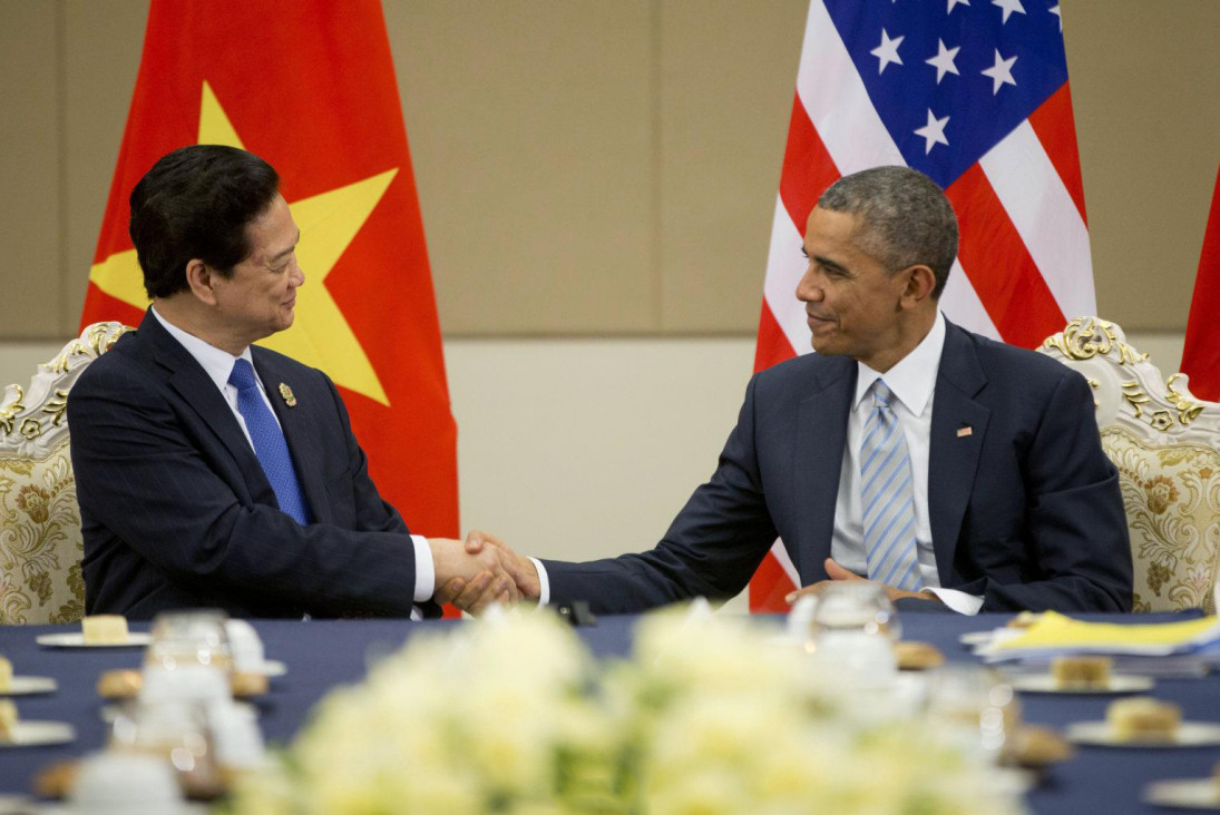 imagen Decisión histórica de Obama: levantó el embargo de armas a Vietnam