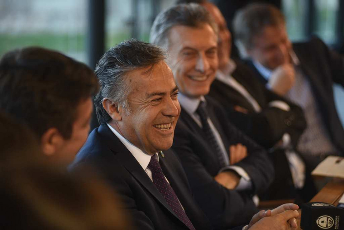 imagen Macri prometió a Cornejo la continuidad de obras clave de infraestructura
