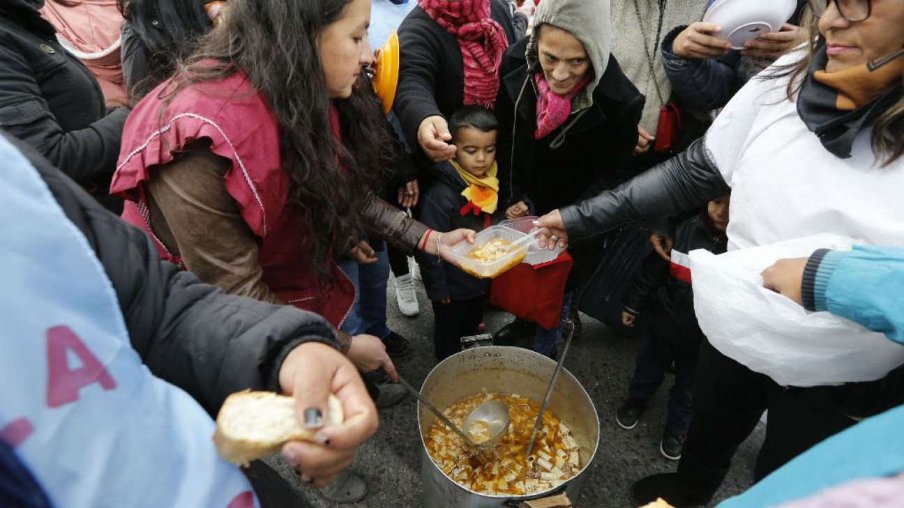 imagen "Los dueños de medios empobrecen a los trabajadores de prensa"