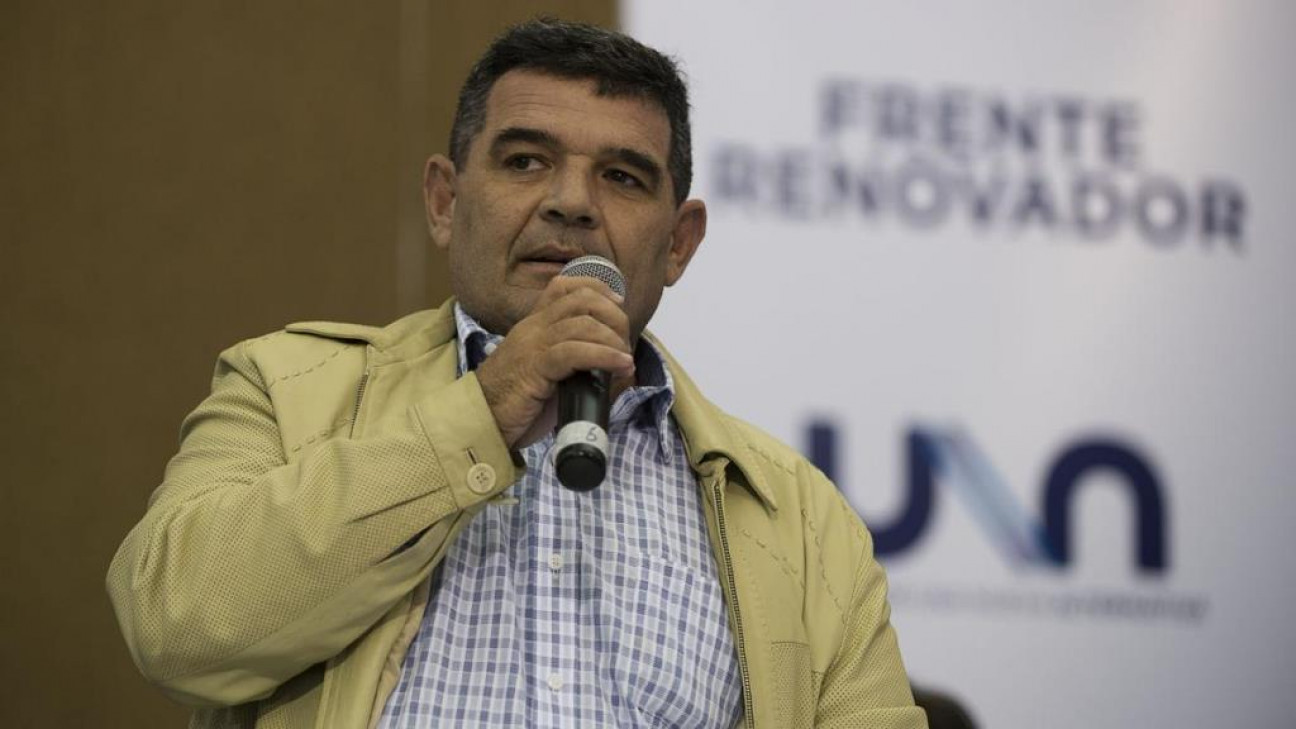 imagen Quién es Alfredo Olmedo, el diputado que se abstuvo de votar por el cannabis medicinal