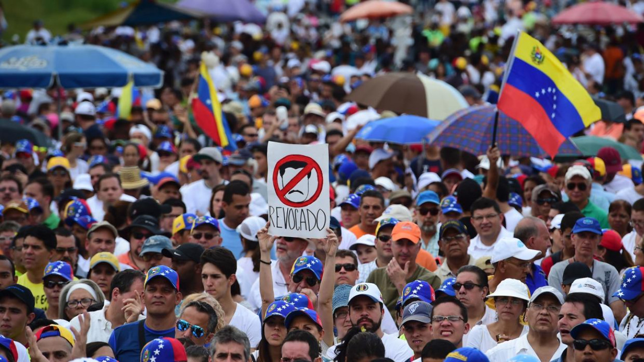 imagen Opositores de Maduro denunciaron torturas a un diputado preso