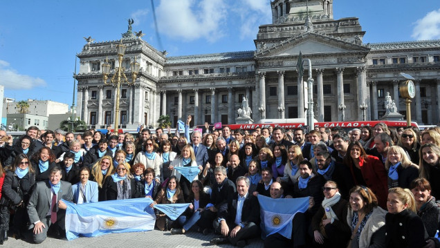 imagen La foto de los dirigentes de Cambiemos en contra del aborto