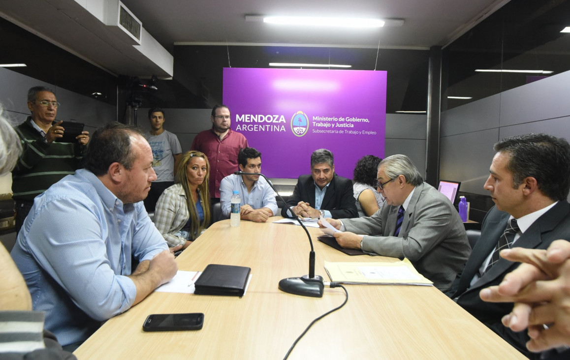imagen ATE rechazó el 21% que ofreció el Gobierno
