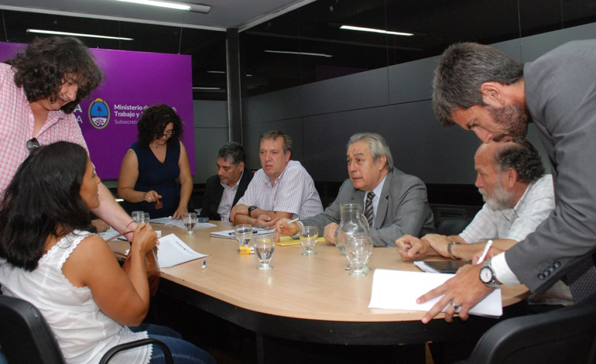 imagen El 22 % más el blanqueo del ítem "aula" es poco para Mateluna