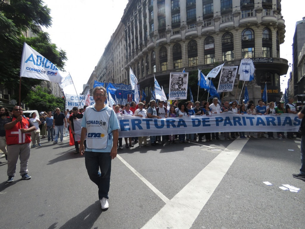 imagen Docentes universitarios rechazaron el 18 % de aumento en cuatro cuotas