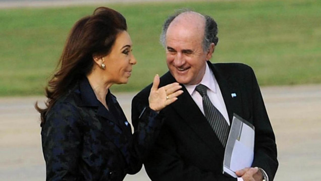 imagen Nuevas escuchas de Cristina y Parrilli dejan frases para la historia