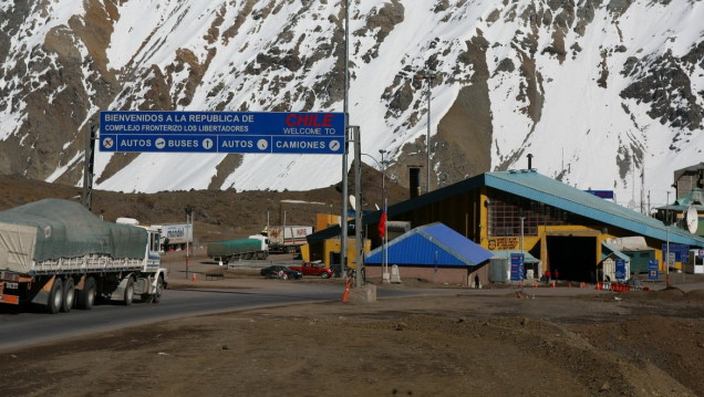 imagen El control integrado en el paso a Chile comenzó a funcionar y ahora cruzar es más rápido