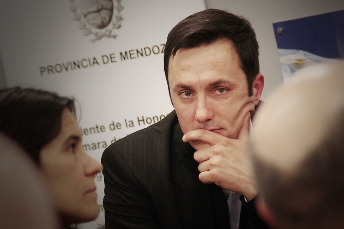 imagen Analizan la inconstitucionalidad de la Ley Petri