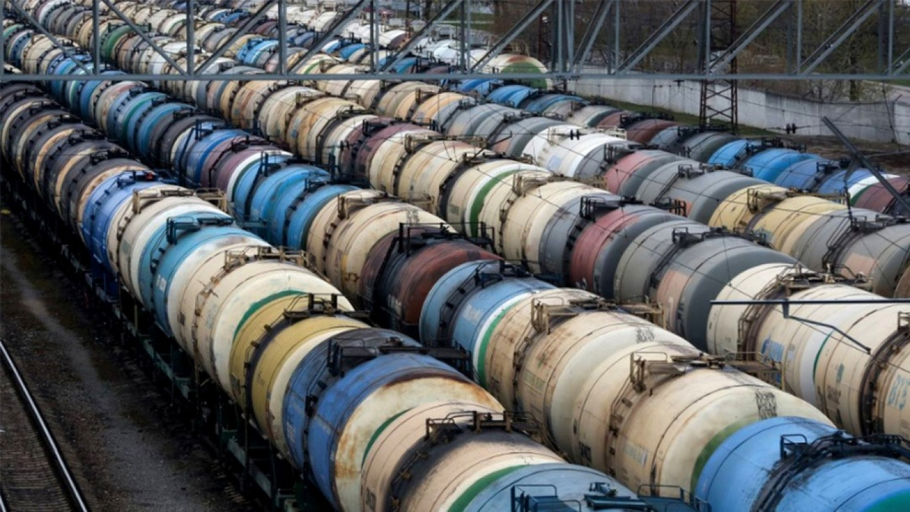 imagen Convenio entre el Gobierno y sindicatos para potenciar el petróleo en Mendoza