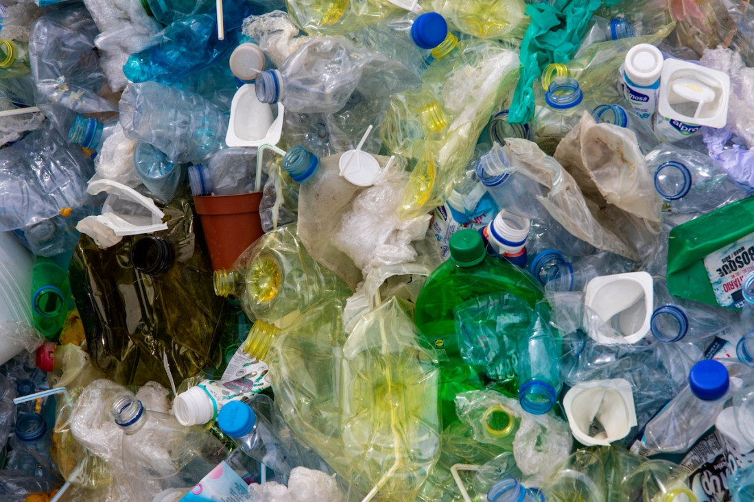 imagen Coca-Cola, PepsiCo y Nestlé siguen siendo las empresas más contaminantes del planeta