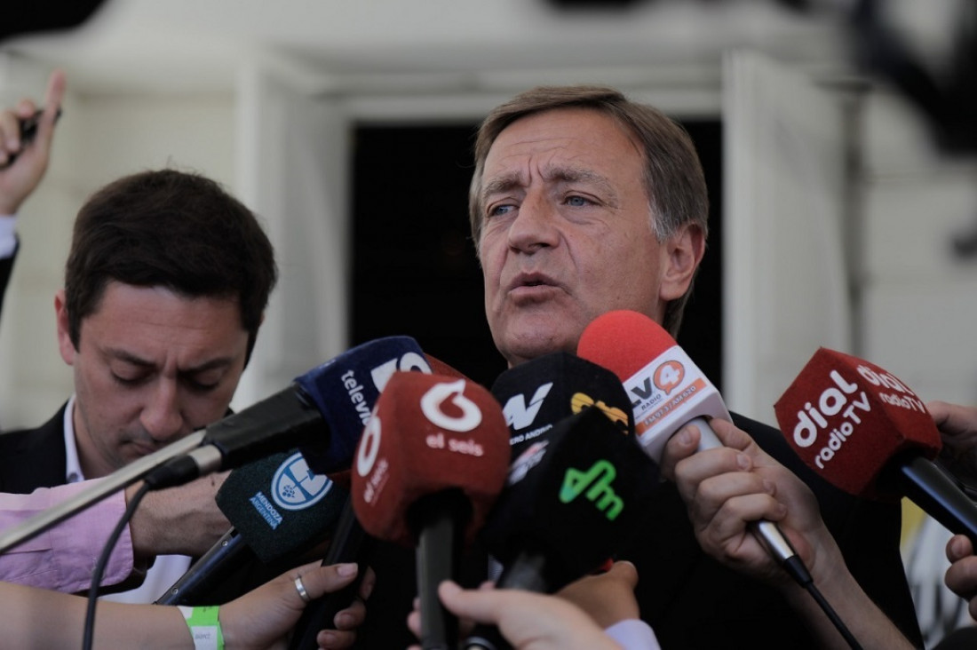 imagen Suarez rechazó la suspensión de las primarias: "No beneficia a la democracia"