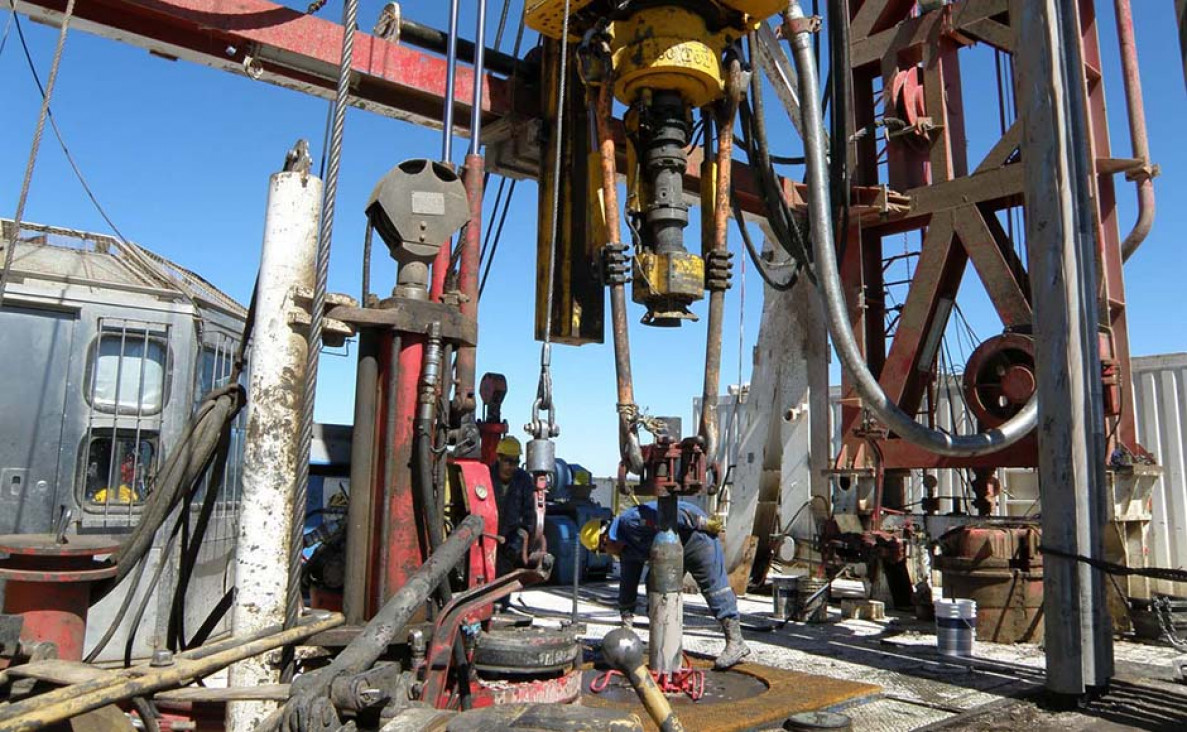 imagen Caída sostenida de la producción hidrocarburífera