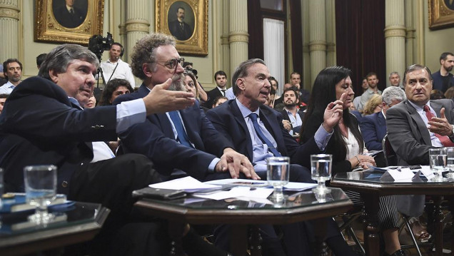 imagen Con aval de algunos senadores del PJ, el Presupuesto nacional tiene dictamen