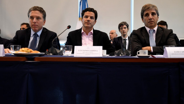 imagen En vivo: Caputo y Dujovne explican en Diputados el Presupuesto 2018
