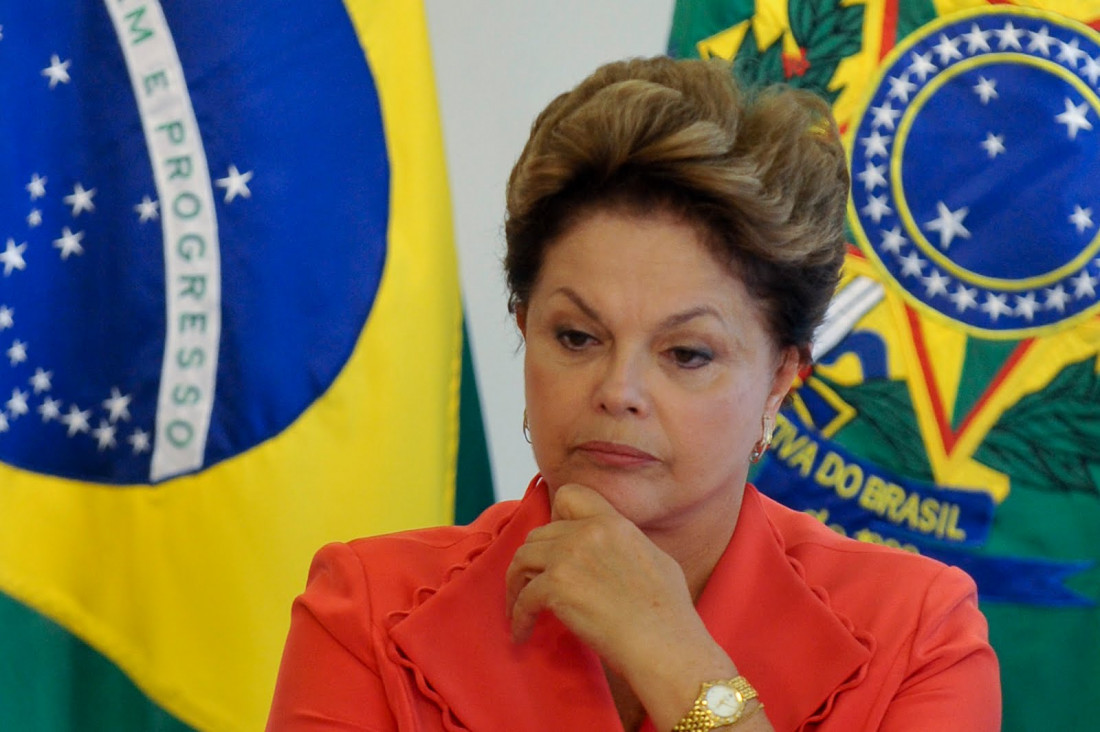imagen Dilma Rousseff: "Enfrento un golpe de Estado"