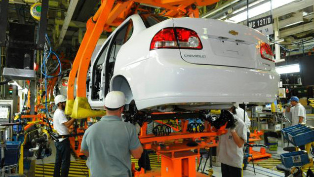 imagen Cada vez son menos los autos de producción nacional y más los importados