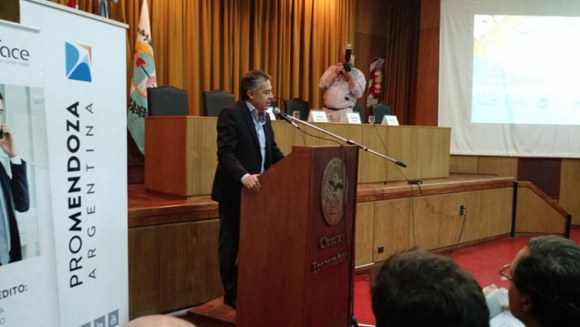 imagen Qué hará Cornejo con los 500 millones de dólares del bono