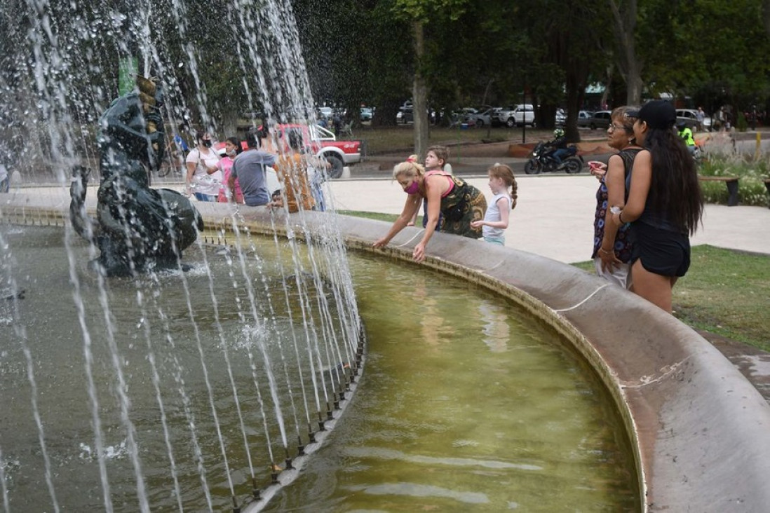 imagen Por efecto de "La Niña", Argentina tendrá una primavera "más cálida de lo normal" 