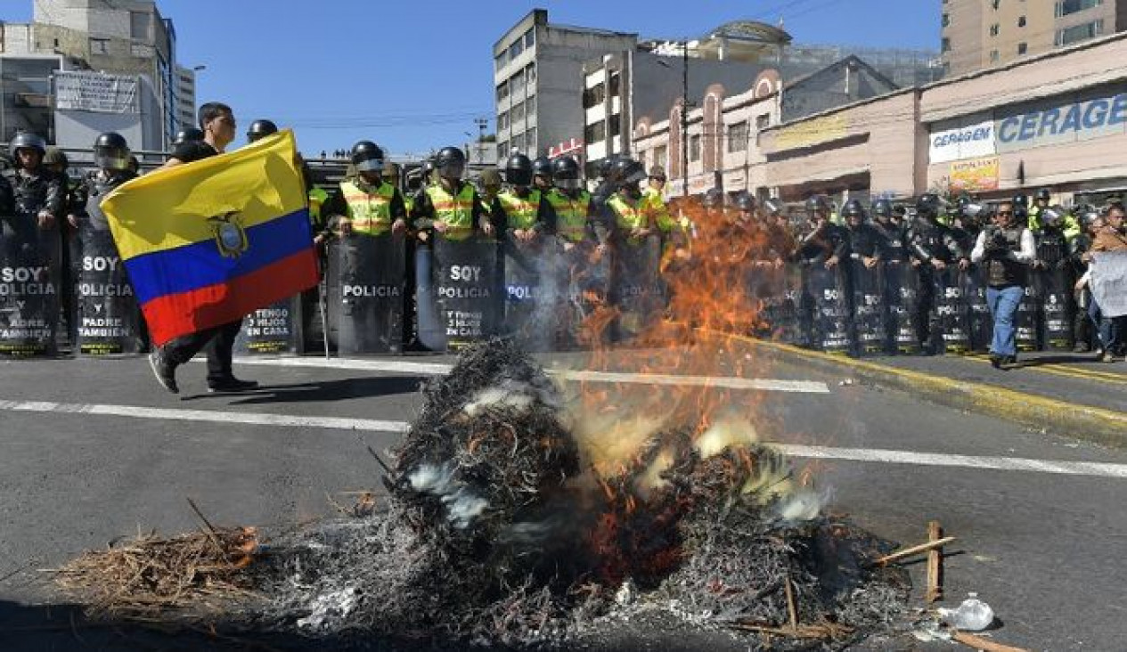imagen Ecuador aprobó la reelección presidencial indefinida