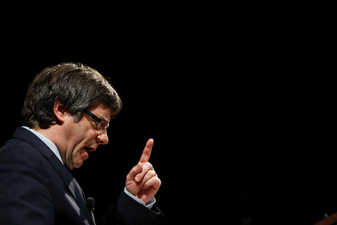 imagen Independencia de Cataluña: Puigdemont suspendió el llamado a elecciones