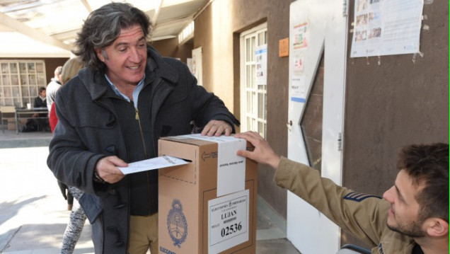 imagen Ramón: "Tuvimos que reponer boletas porque la gente nos está votando"